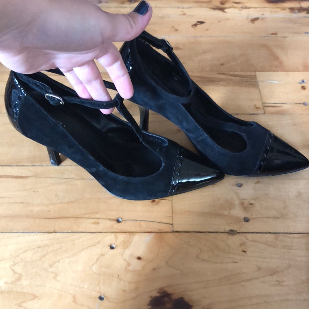 Classic heels